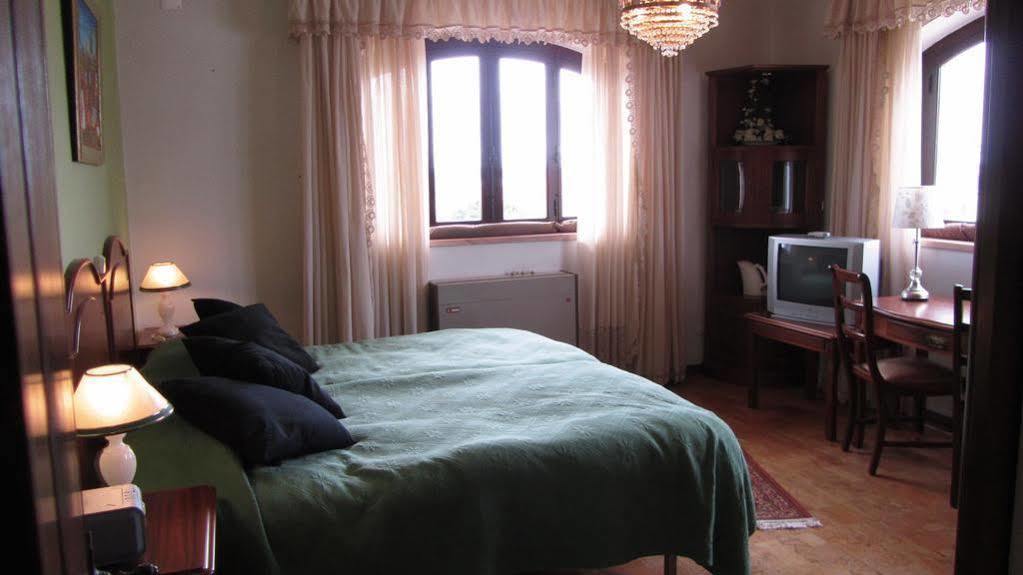 Casa Deixa-O-Resto Guesthouse 산투안드레 외부 사진